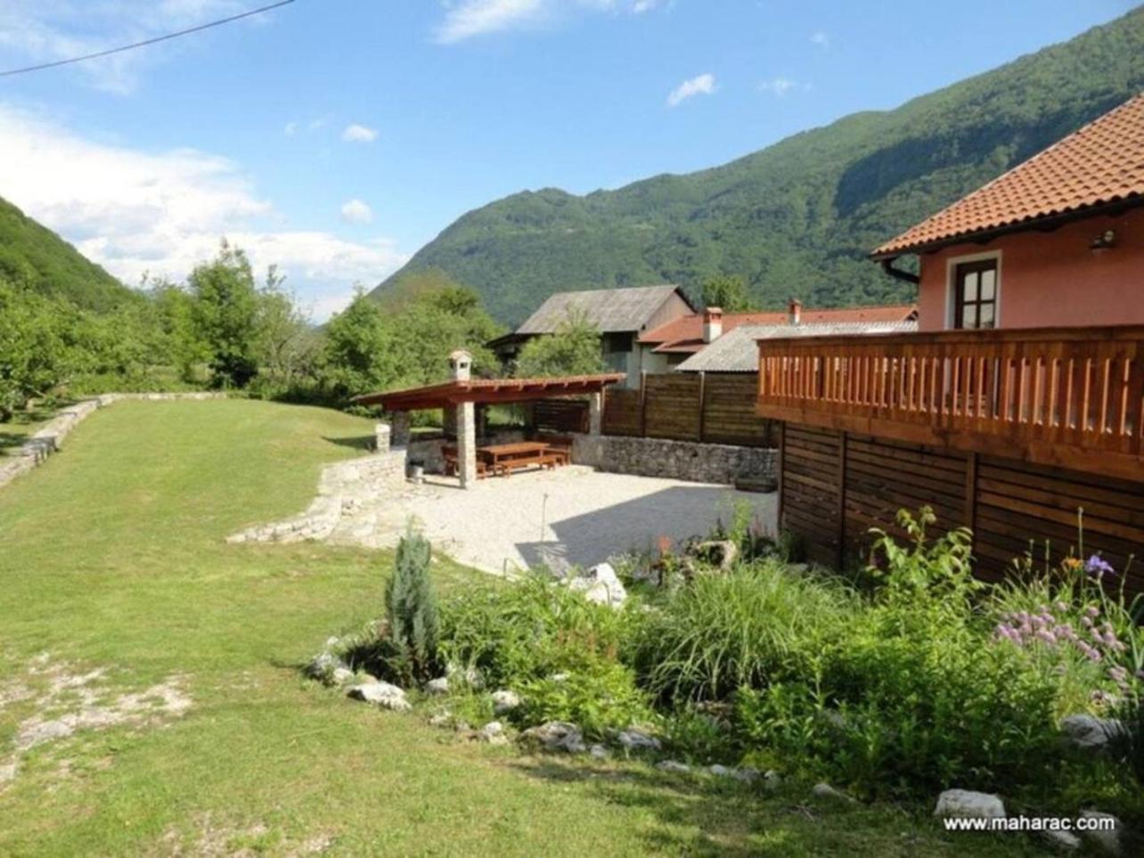 House Maharac With 3 Apartments Till 18 Persons Kamno Exterior foto